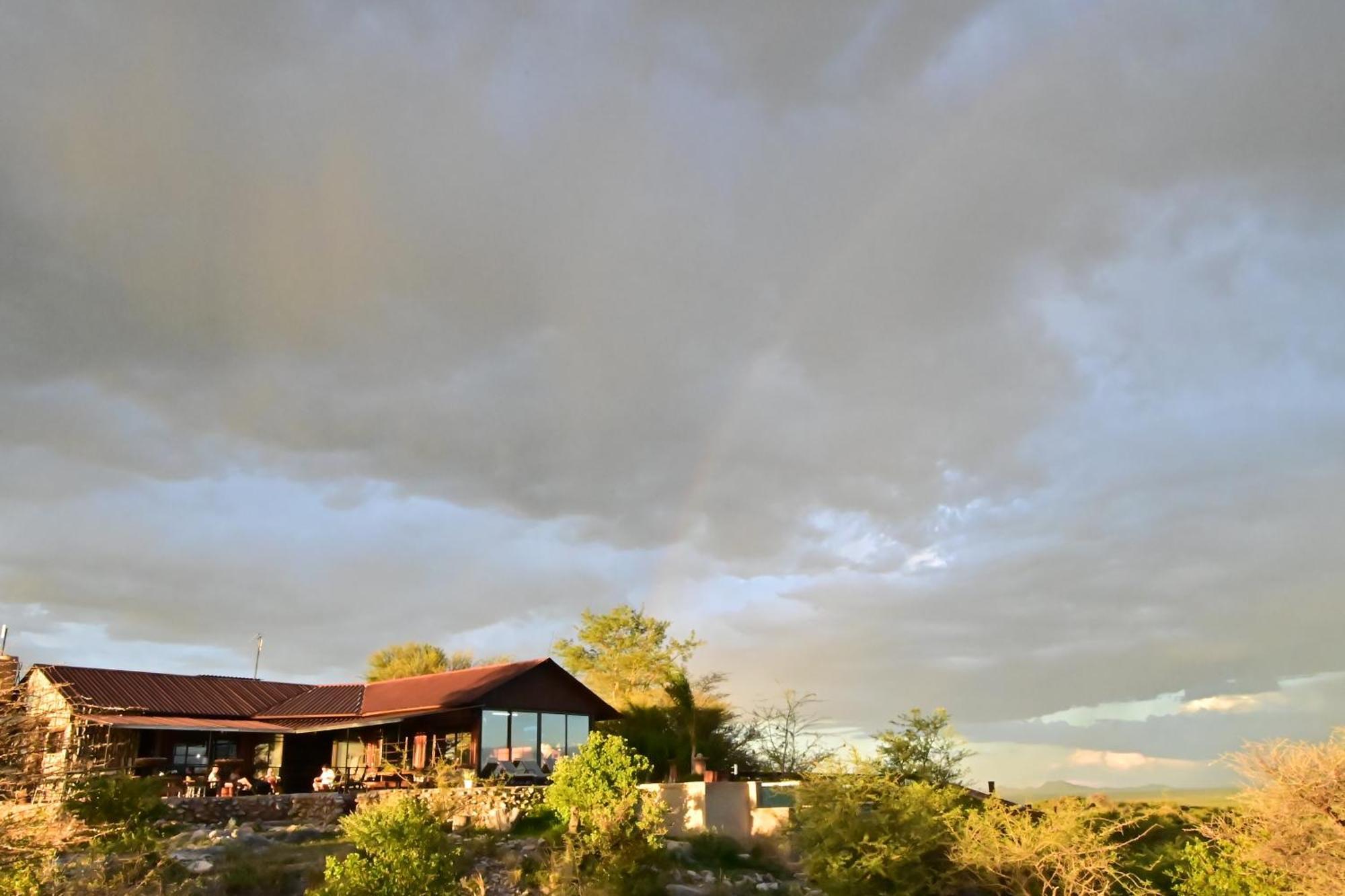 Aloegrove Safari Lodge Очиваронго Екстер'єр фото
